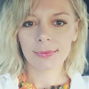 Meet your Posher, Marianna